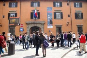 L'università di Firenze, la sinistra e il disfattismo studentesco: il merito deve restare un'eresia.