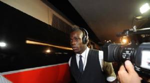 Balotelli ne combina una al dì. La colpa è di Allegri e Prandelli, due allenatori senza grinta