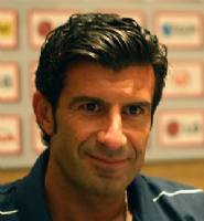 Figo si candida a presidente della FIFA e noi tifiamo per lui. Abbasso Blatter!